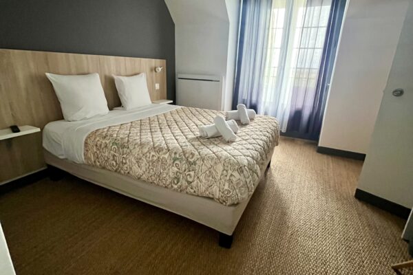 Chambre Familiale Communicante